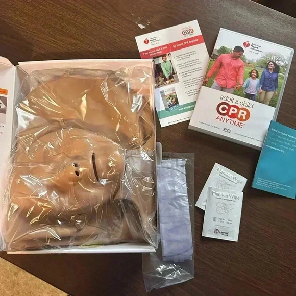 New. AHA Adult And Child CPR Trainer. Mannequin DVD. Extra Lung, Wipes. - Picture 3 of 7